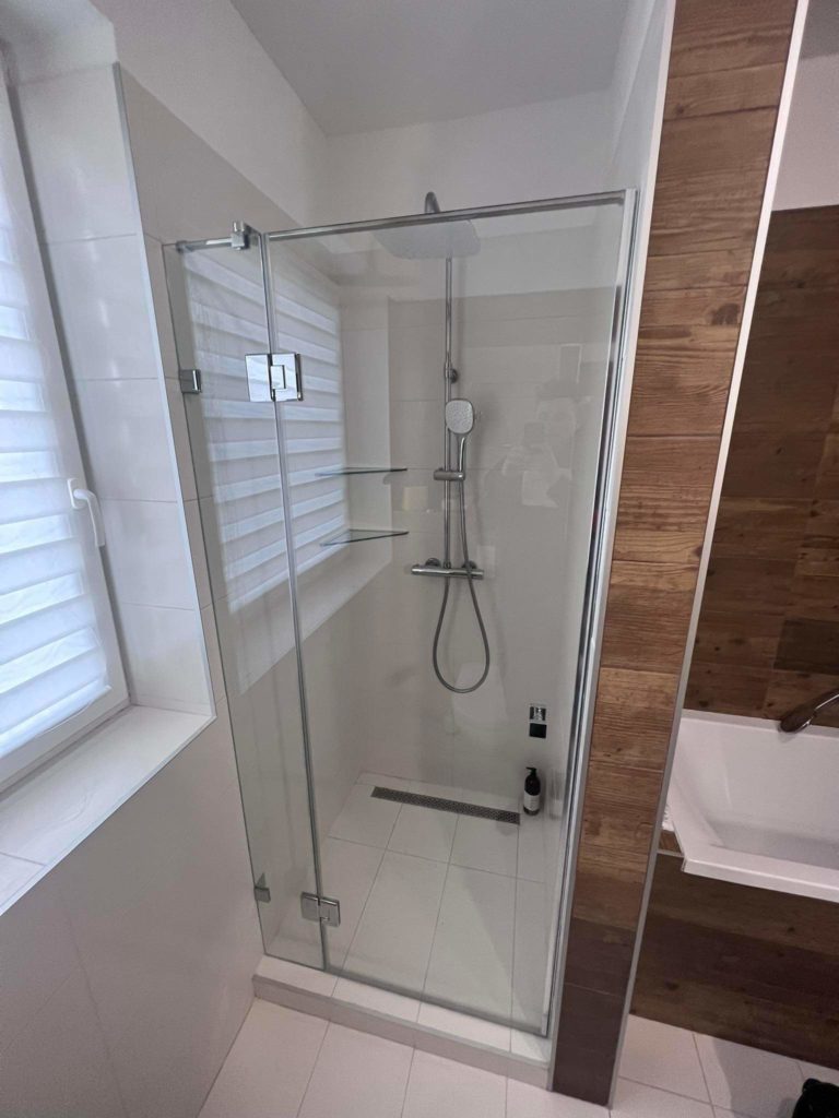 270ca89f-c381-4566-9833-e2c6a0d4ddc7